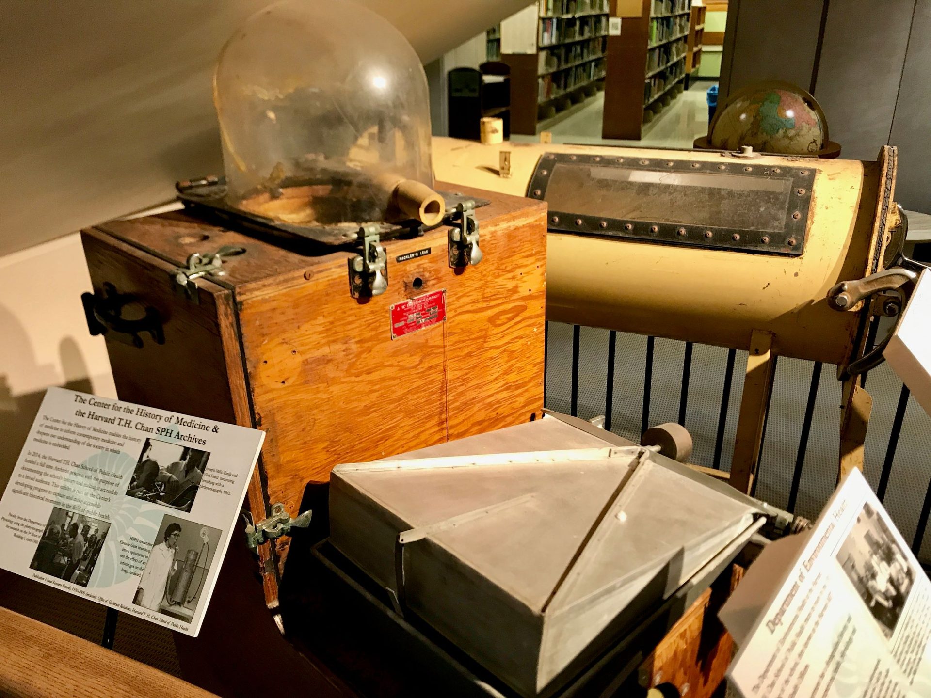 Volume Displacement Body Plethysmograph, The Francis A. Countway Library of Medicine, Boston.jpg